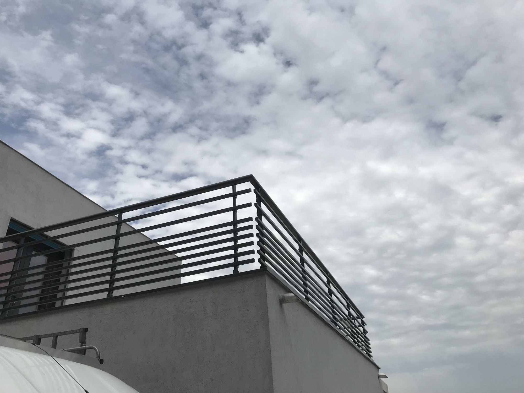 Angle de garde-corps aluminium pour terrasse