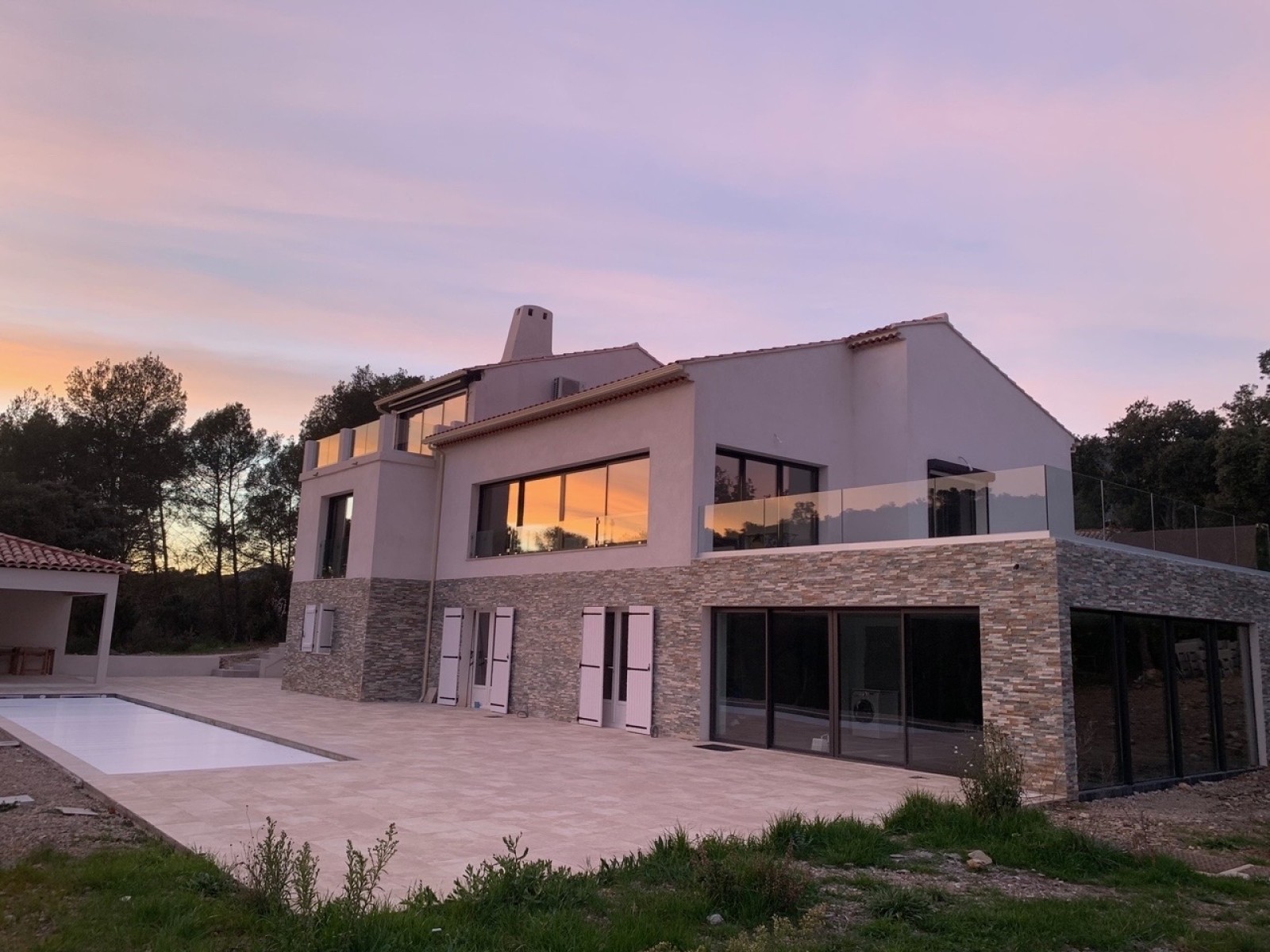  Pose d’un Garde-corps verre à Bandol dans le var 