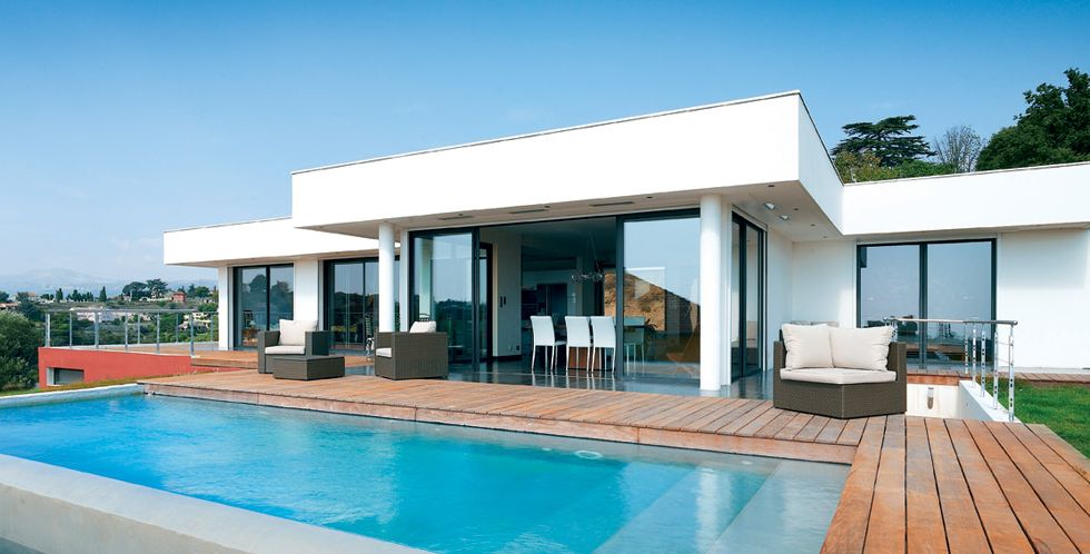 Pose d'un châssis coulissant en aluminium 4 vantaux 2 rails et de châssis 2 vantaux 2 rails :