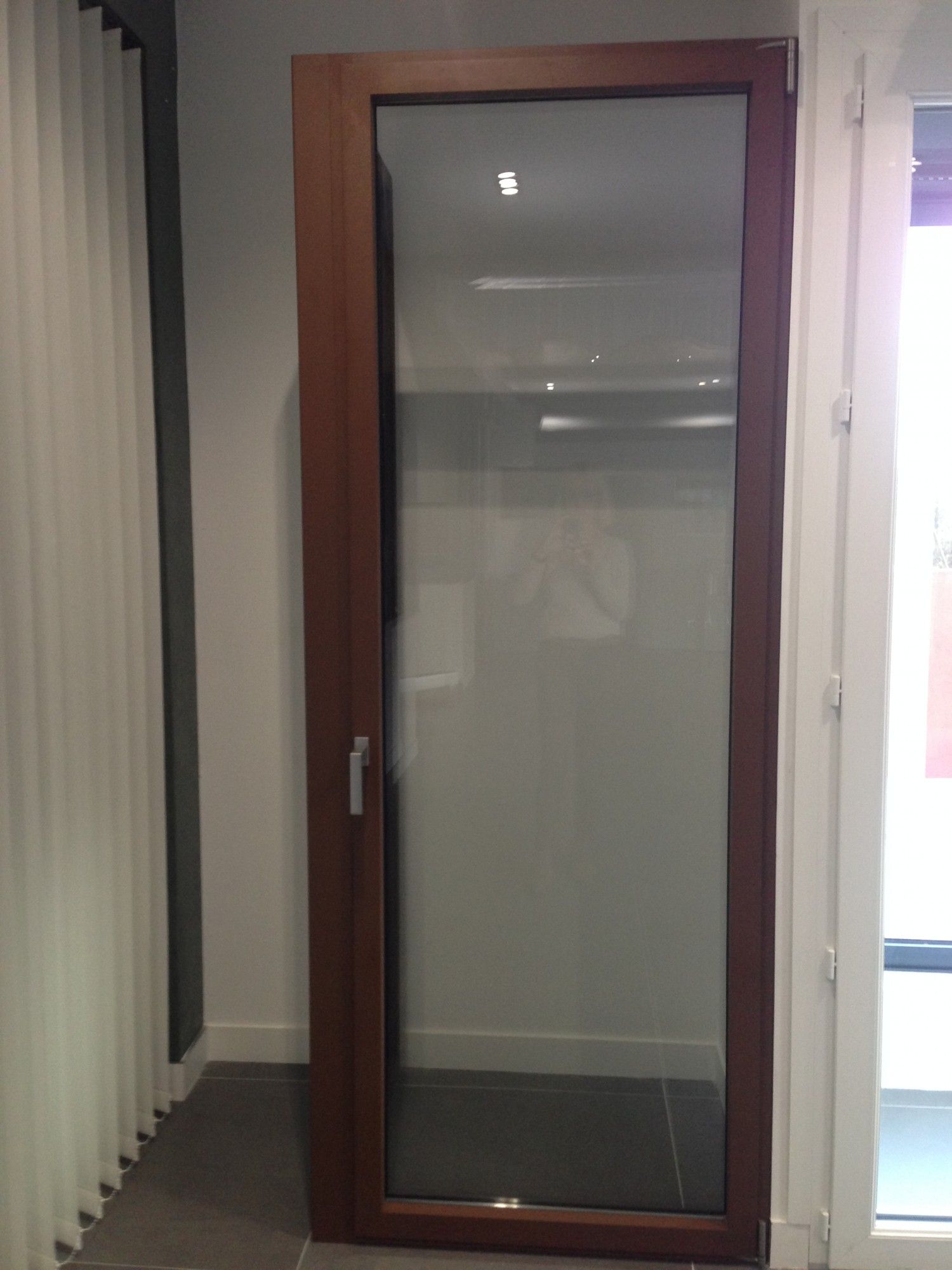 Showroom de Châssis Aluminium Préfal à Aubagne : Qualité et Menuiseries sur Mesure