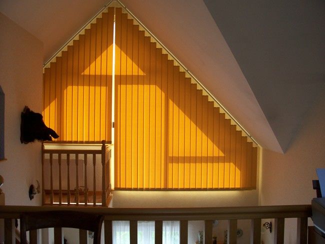 store californien forme pignon posé à Marseille